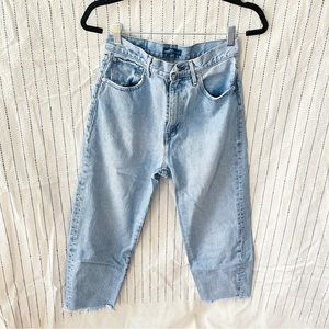 Levis Crop Jeans